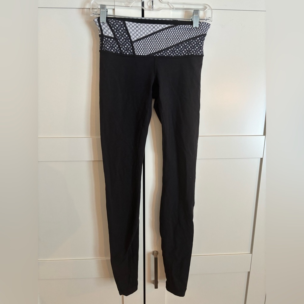 Lululemon Colorful Waistband Leggings size 4 vintage athletic comfy casual